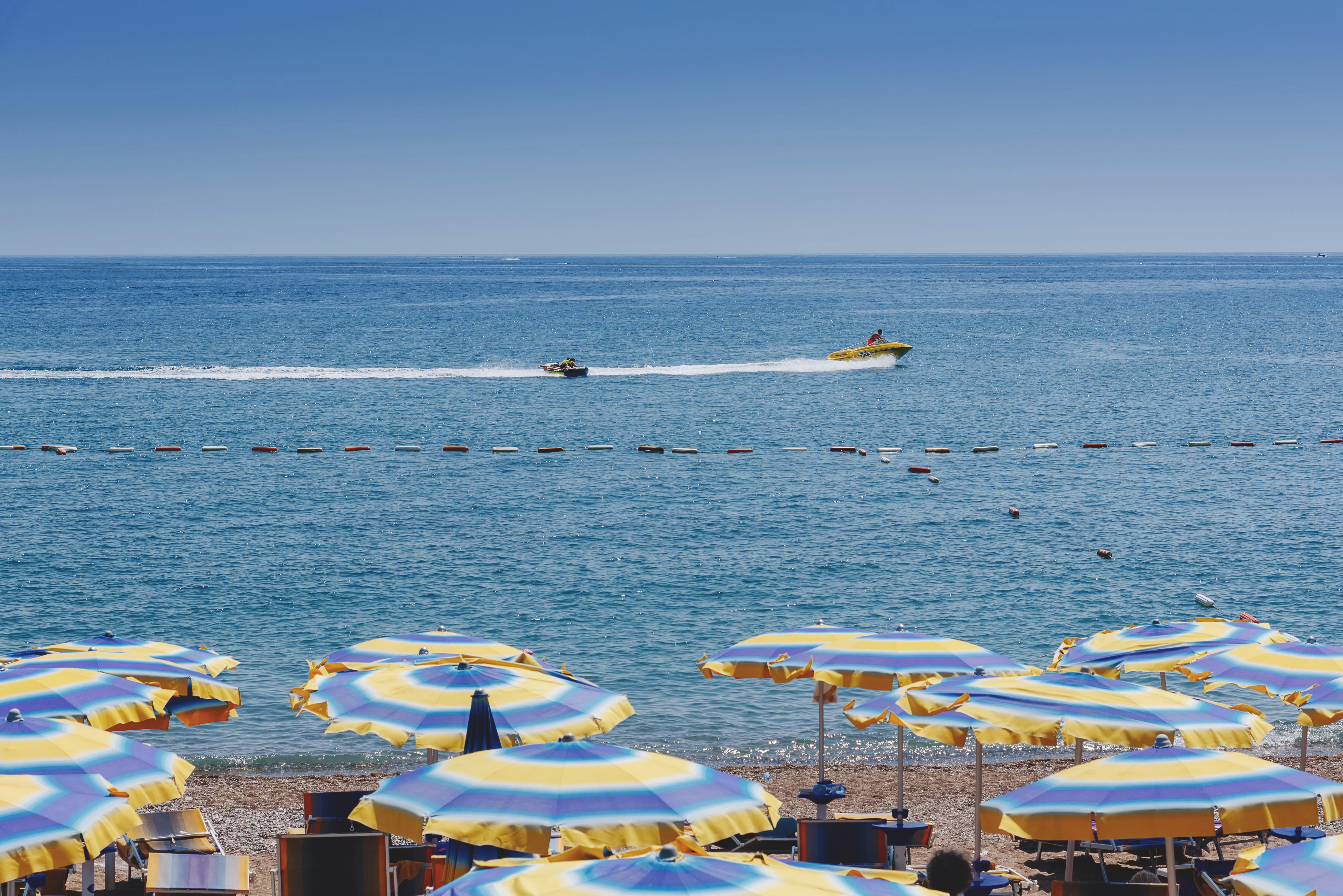 Hotel Montenegro Budva Bagian luar foto