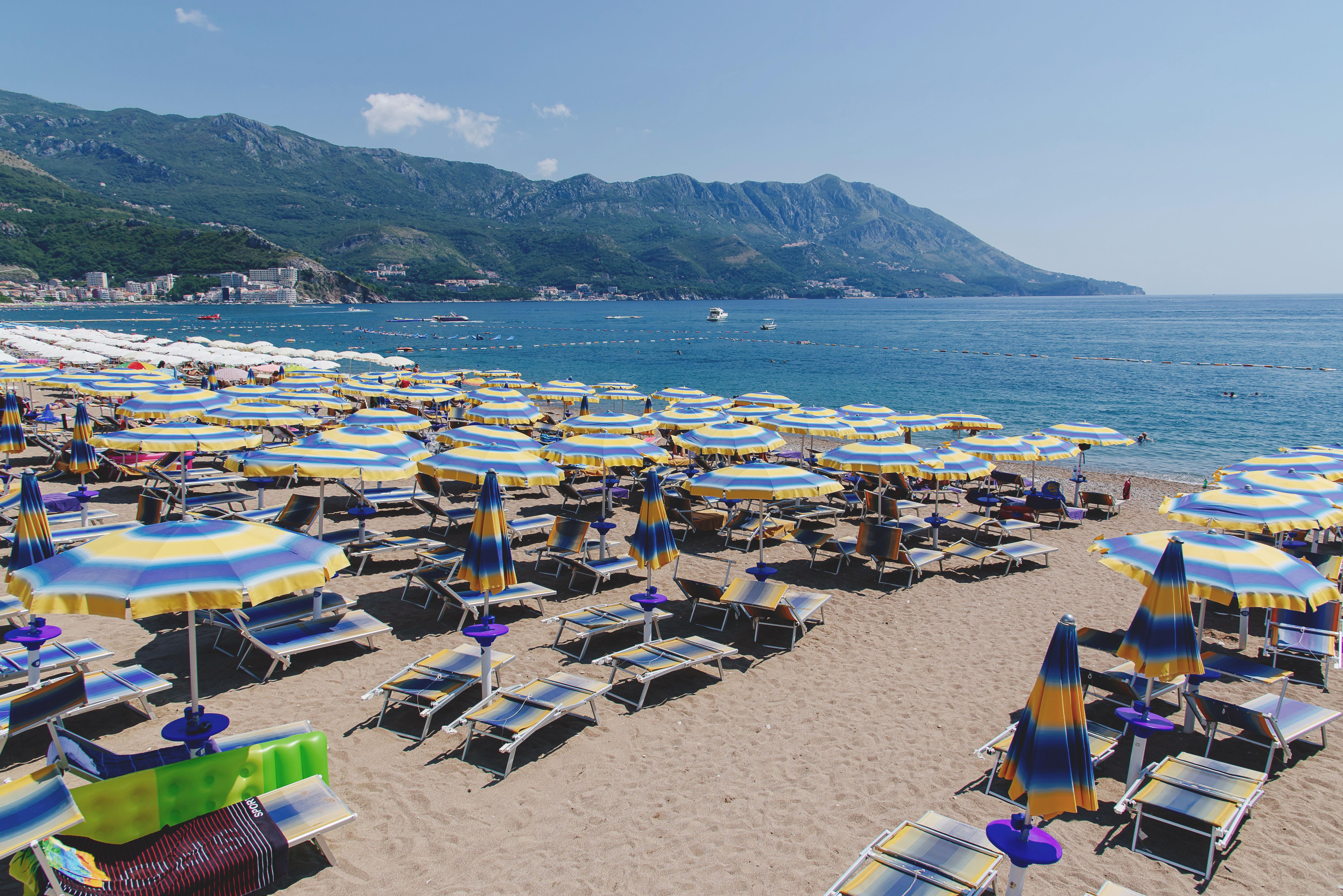 Hotel Montenegro Budva Bagian luar foto
